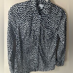 J Crew top Button AS368 Oncilla Print Signature Fit Stretch Cotton Shirt size XS
